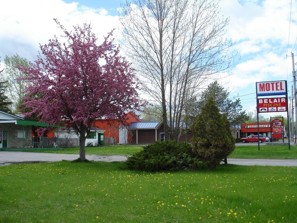 Motel Belair Rigaud Екстериор снимка