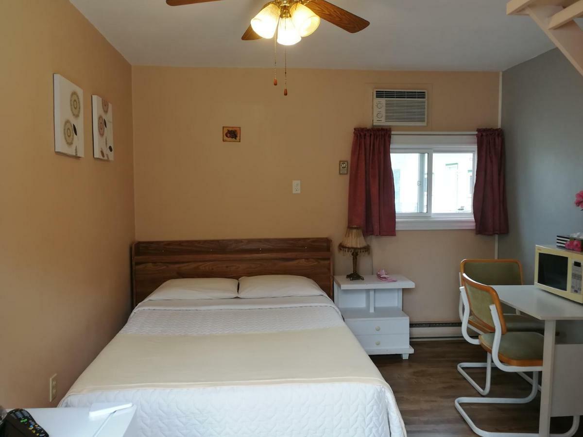 Motel Belair Rigaud Екстериор снимка